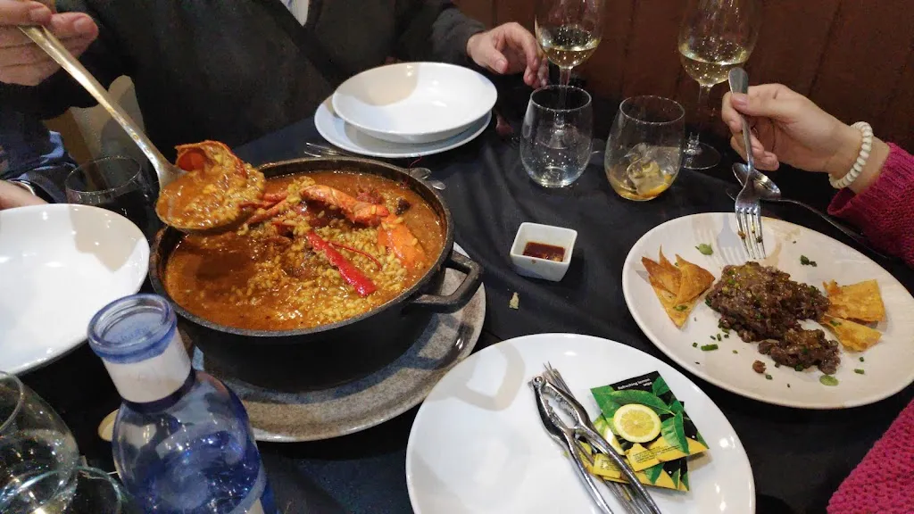 Menu_Restaurante Qarnal · Carnes · Paellas · Take away · En Villaviciosa de Odón_Villaviciosa de Odón_image_6