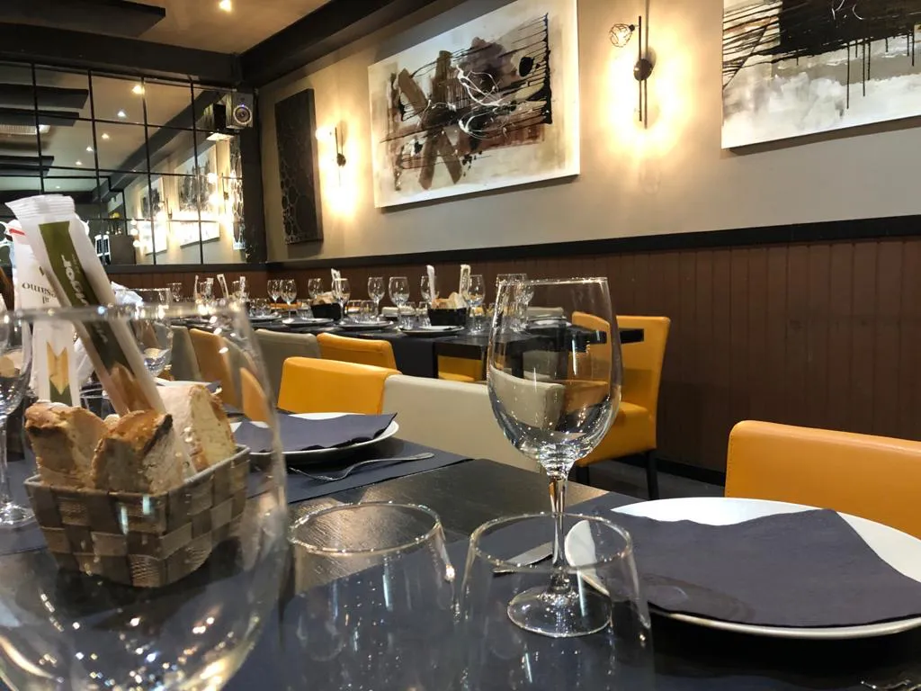 Restaurante Qarnal · Carnes · Paellas · Take away · En Villaviciosa de Odón_Villaviciosa de Odón_slider_image_1