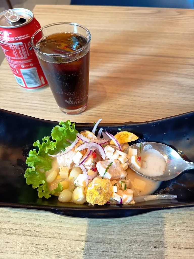 Leo Neel_La Bajada Street Food - Villaverde - Restaurante Peruano_Villaverde_review