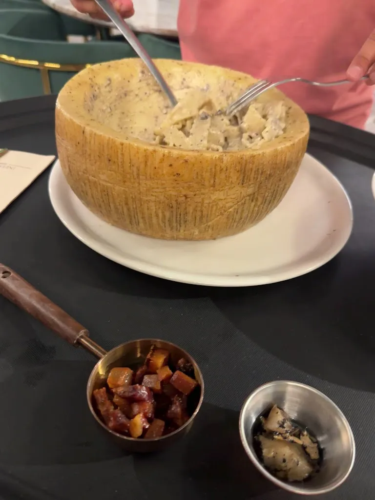 Ineffabile Ristorante | Restaurante italiano en Villaverde_Villaverde_slider_image_2