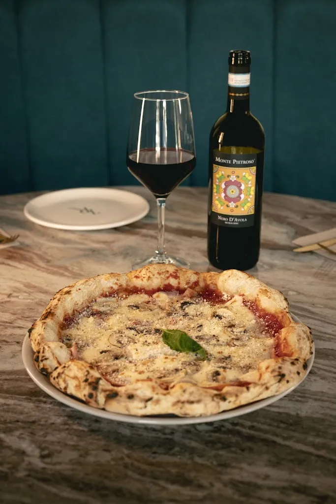 Ineffabile Ristorante | Restaurante italiano en Villaverde_Villaverde_slider_image_3