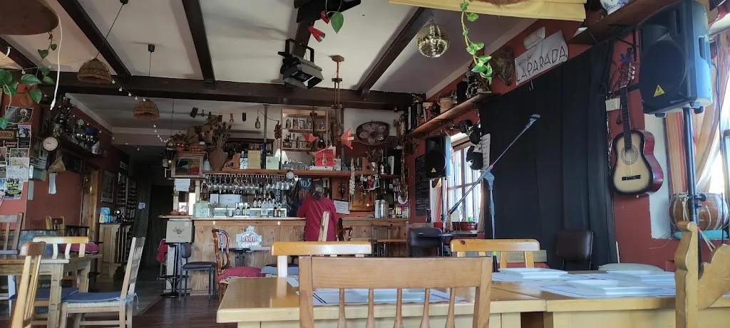 La Parada Resto Bar restaurant in Zarzalejo