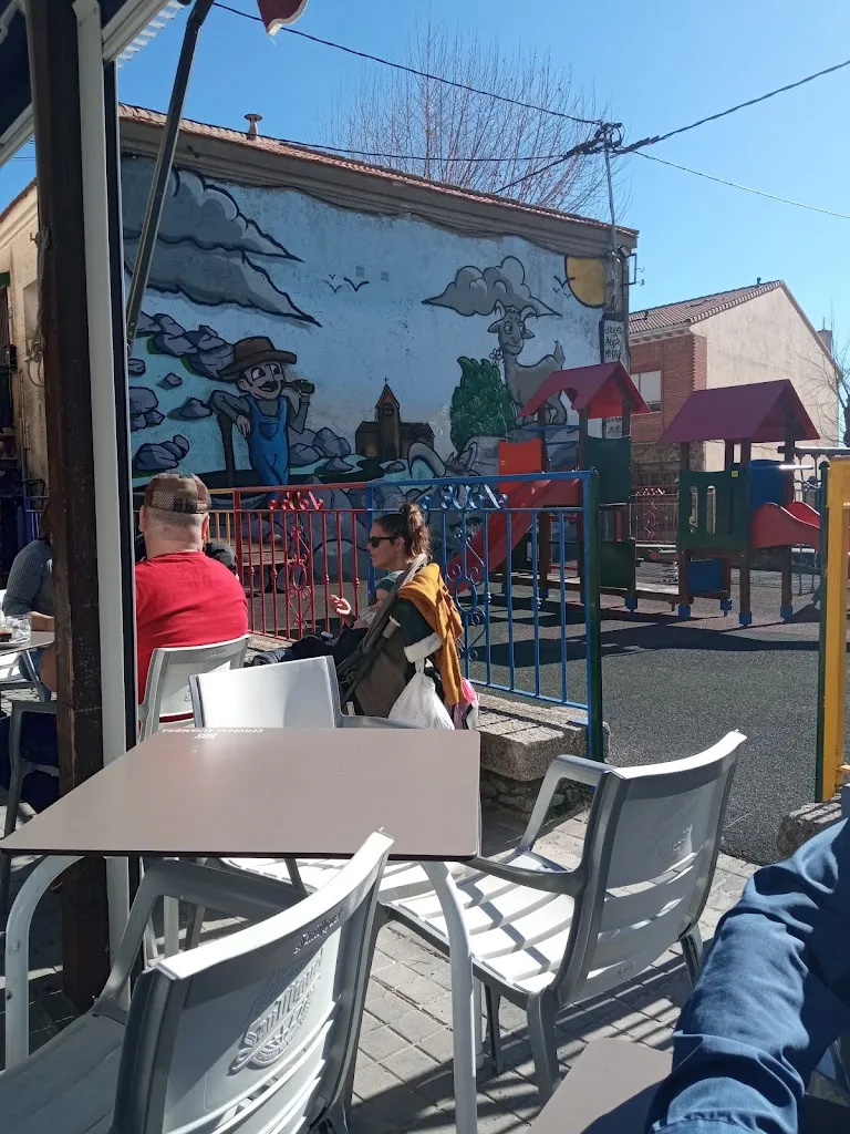 La Zarzamora Bar_Zarzalejo_slider_image_3