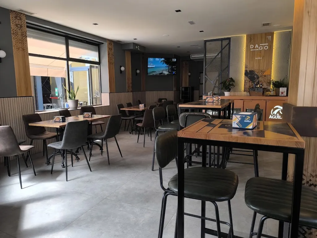 Dago ristorante a Velilla de San Antonio