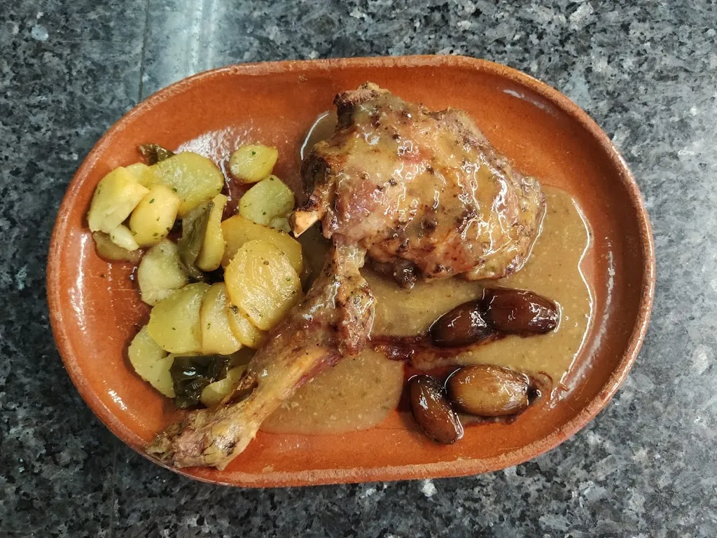 Menu_La tasca de lu_Velilla de San Antonio_image_7