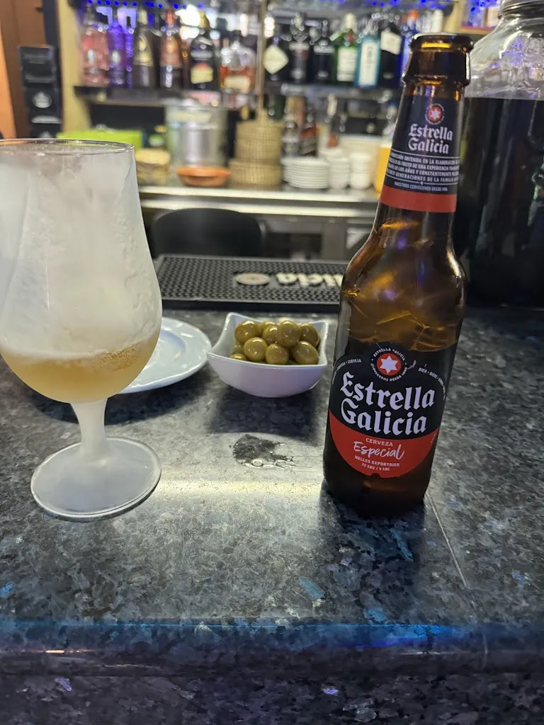 Silvia Regina_La tasca de lu_Velilla de San Antonio_review