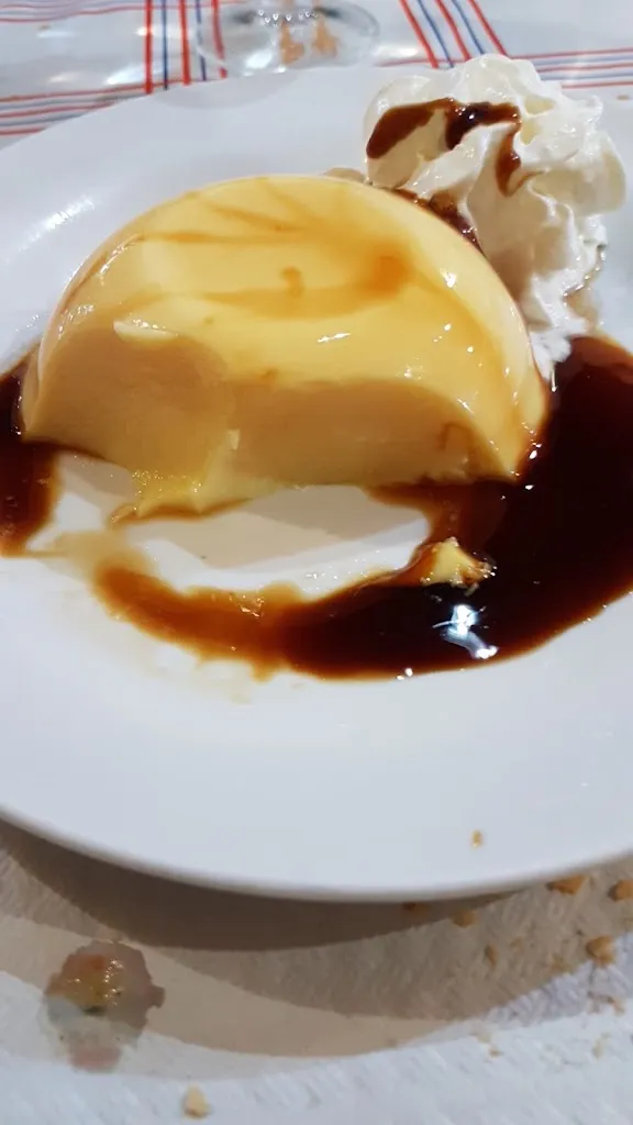 Menu_Bar El Polígono_Velilla de San Antonio_image_8