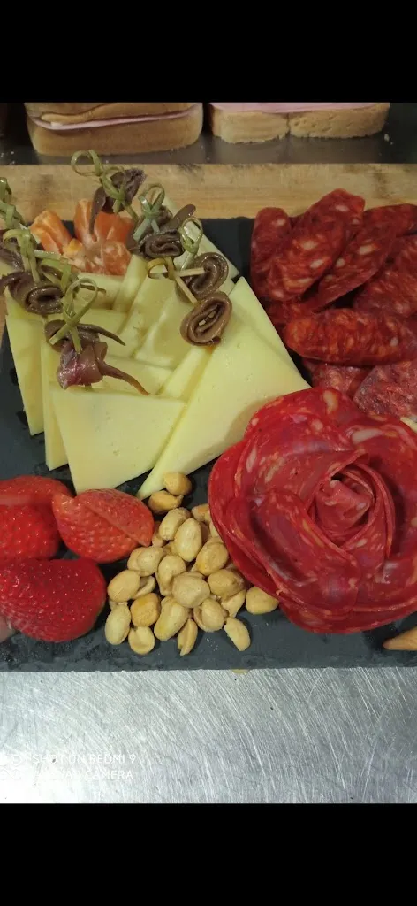 Menu_Cervecería La Taberna_Velilla de San Antonio_image_9