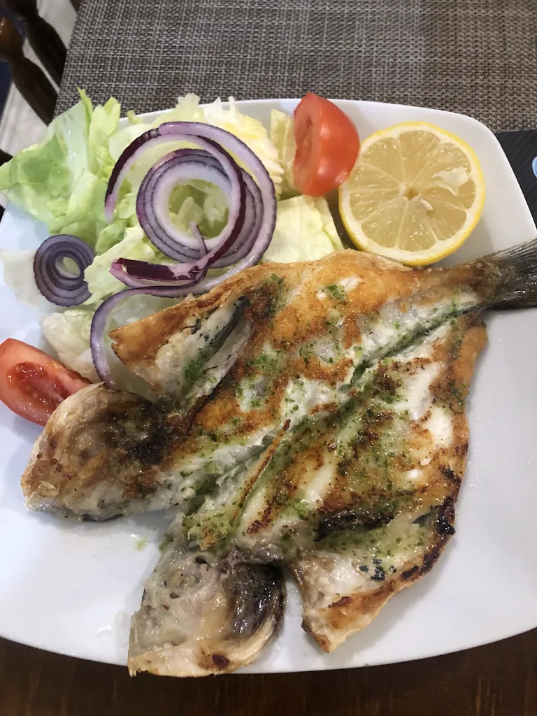 Bar El Andaluz_Velilla de San Antonio_slider_image_3