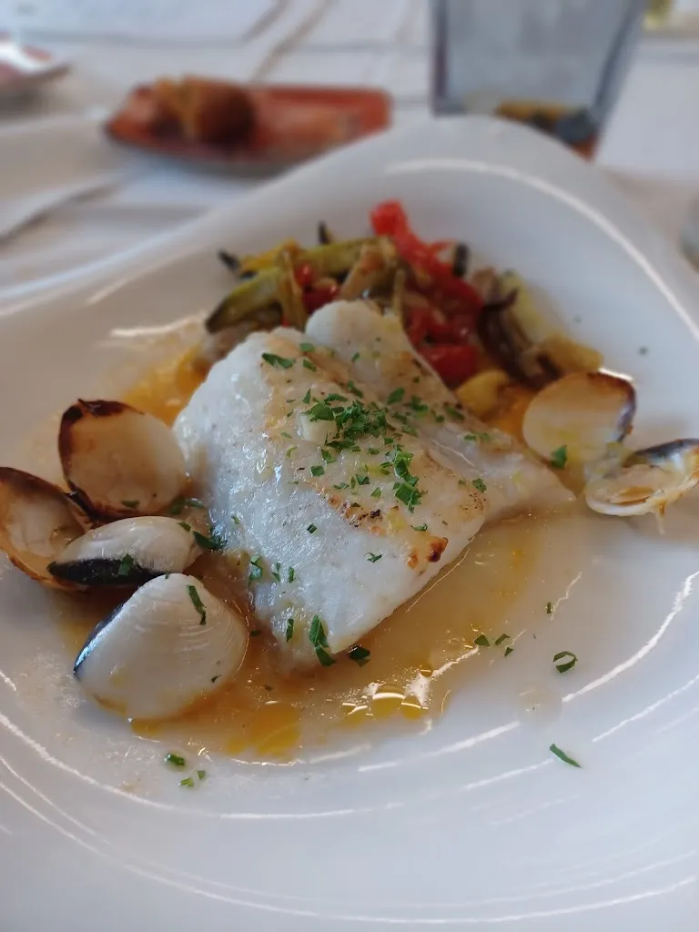 Menu_Cafetería Los Madroños_Velilla de San Antonio_immagine_2