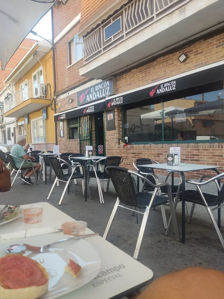 El rincón andaluz_Velilla de San Antonio_slider_image_3