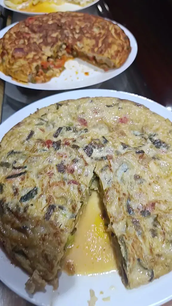 Delibar restaurante cafeteria & pub_Velilla de San Antonio_slider_image_2