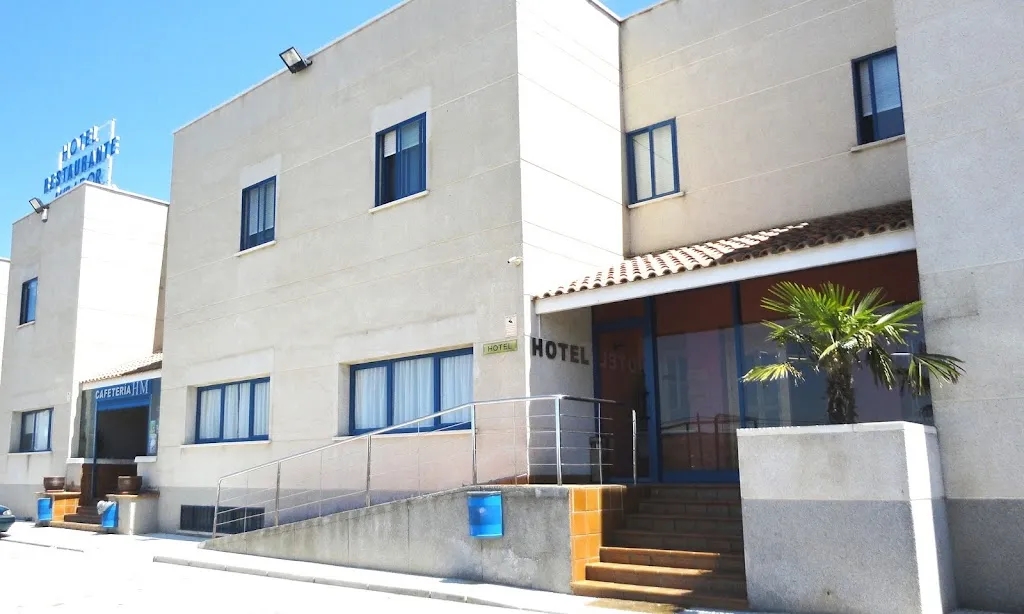 Mirador_Velilla de San Antonio_slider_image_1