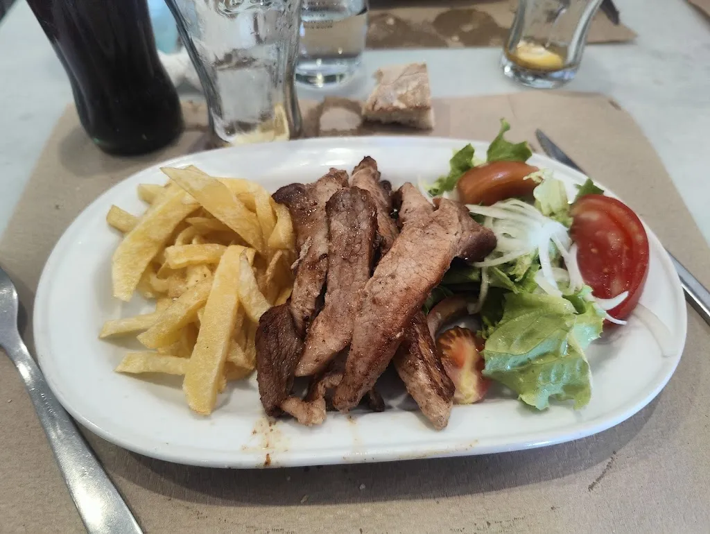 Juan Vazquez_Bar O Paseo do Touliña_Boiro_review