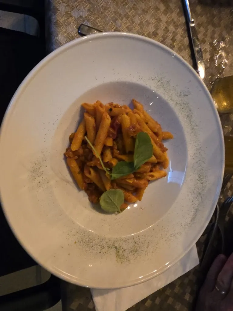 Hallgrímur Hallgrímsson_Restaurante Leonardo_Orihuela_review