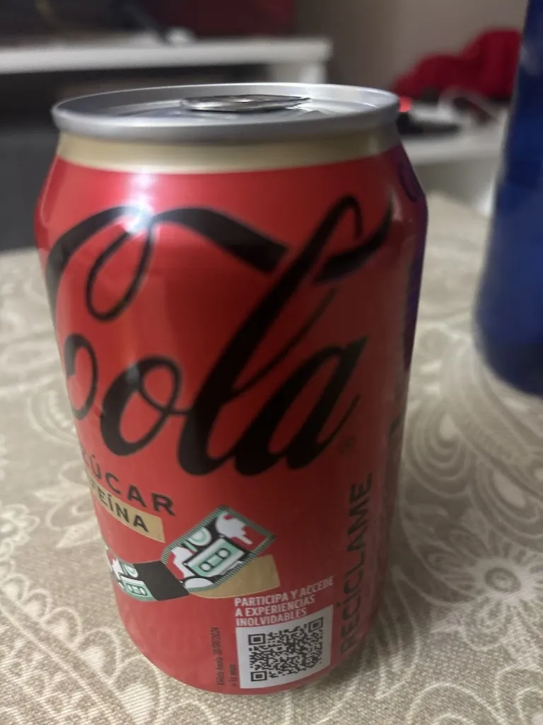 Paul Horna ramos_Capricco pizzería kebab_Velilla de San Antonio_review