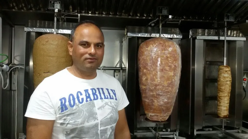 Kebab de Velilla_Velilla de San Antonio_slider_image_2