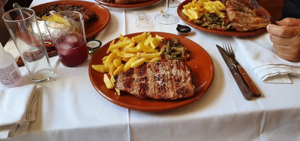 Menu_Restaurante los Pirineos De La Costa Del Sol_Alfarnate_image_5