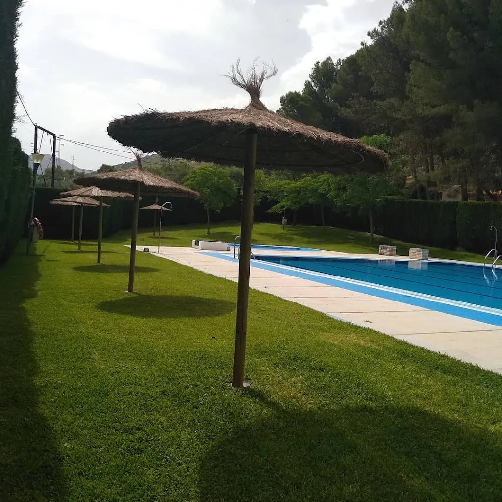 inma gallardo_Bar Piscina Alfarnate_Alfarnate_review