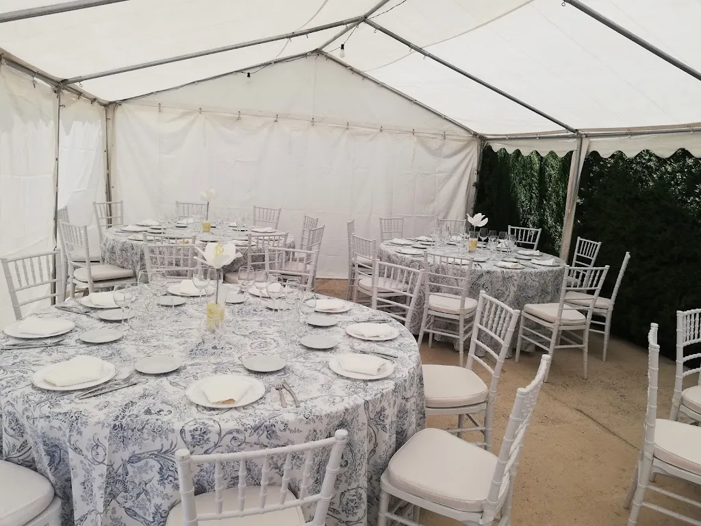 Bar Piscina Alfarnate restaurant in Alfarnate