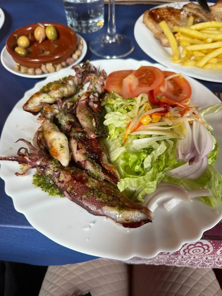 Leila_Mesón La Ermita_Algatocín_recensione