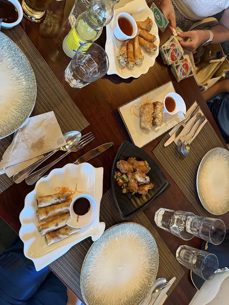 Stephen McK_Restaurante Asia fusion_Orihuela_review