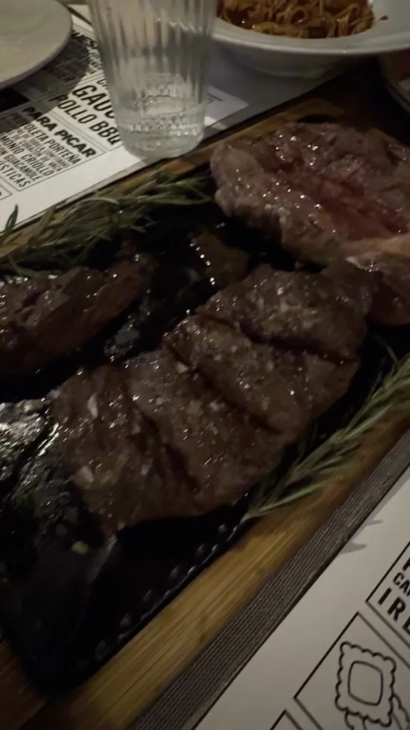 Pedro Almeida e Silva_Mercado Porteño_Valdemoro_review