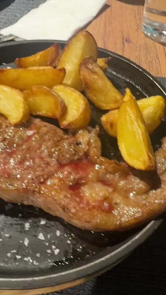 Kelvia Pascoalinho_ARGENTINISSIMA VALDEMORO_Valdemoro_review