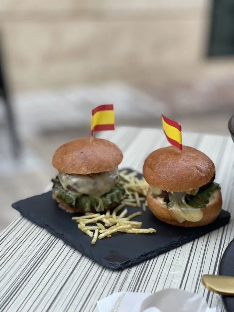 aladdin kishk_Taperia Casa La Abuela_Alhaurín el Grande_recensione