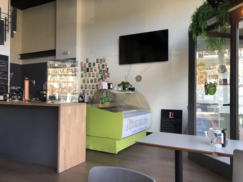 Bocadeli restaurant in Villanueva del Pardillo