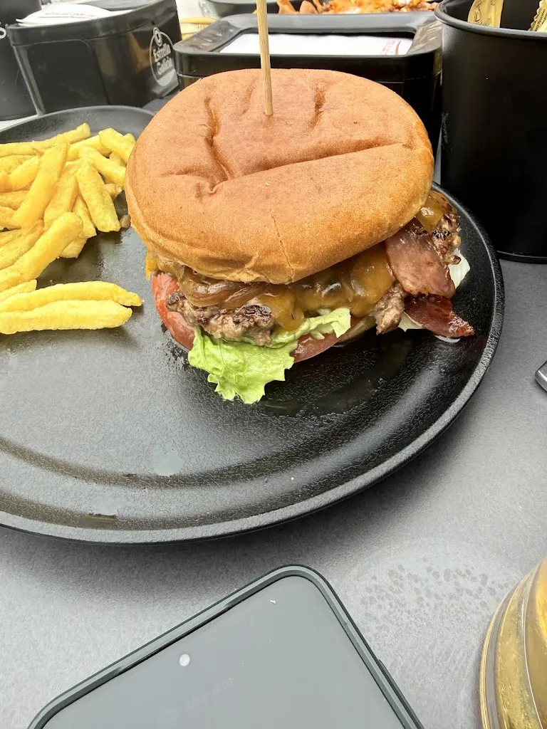 David Lago_K-xitos urban food_Villanueva del Pardillo_review