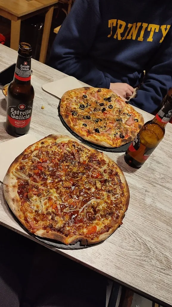 Menu_Pizza y Vino_Villanueva del Pardillo_image_9