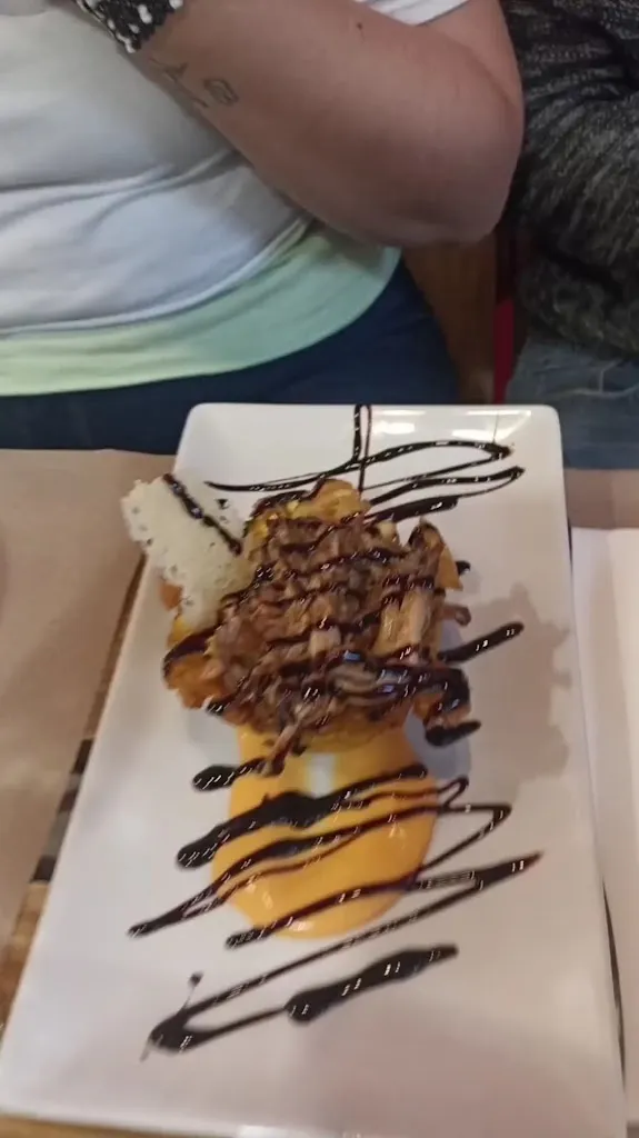 Anderson Francisco Cruz Nevárez_The hot Buffalo_Orihuela_recensione