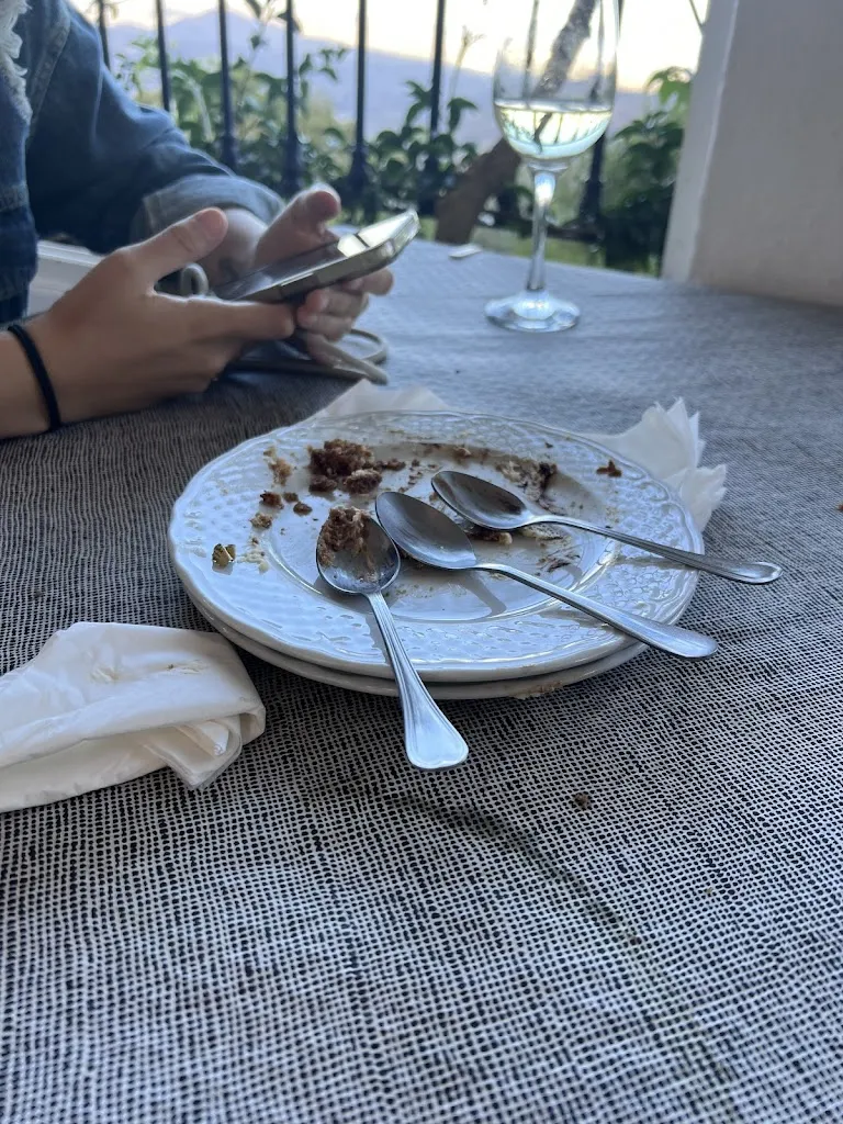 Georgia Craies_Mirador de la Axarquía_Almáchar_review