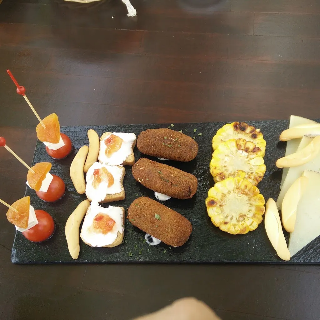 Jasper Koning_Table Mountain Comares_Almáchar_review