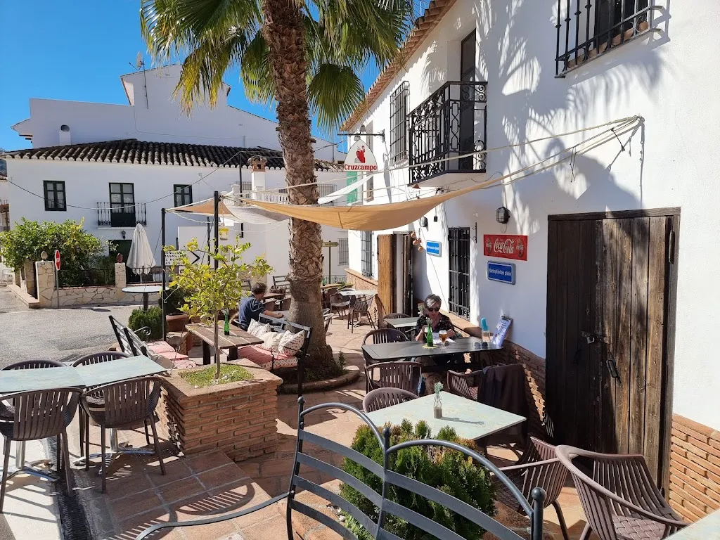 Table Mountain Comares_Almáchar_slider_image_1