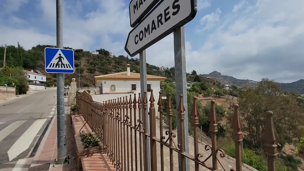 Table Mountain Comares_Almáchar_slider_image_2