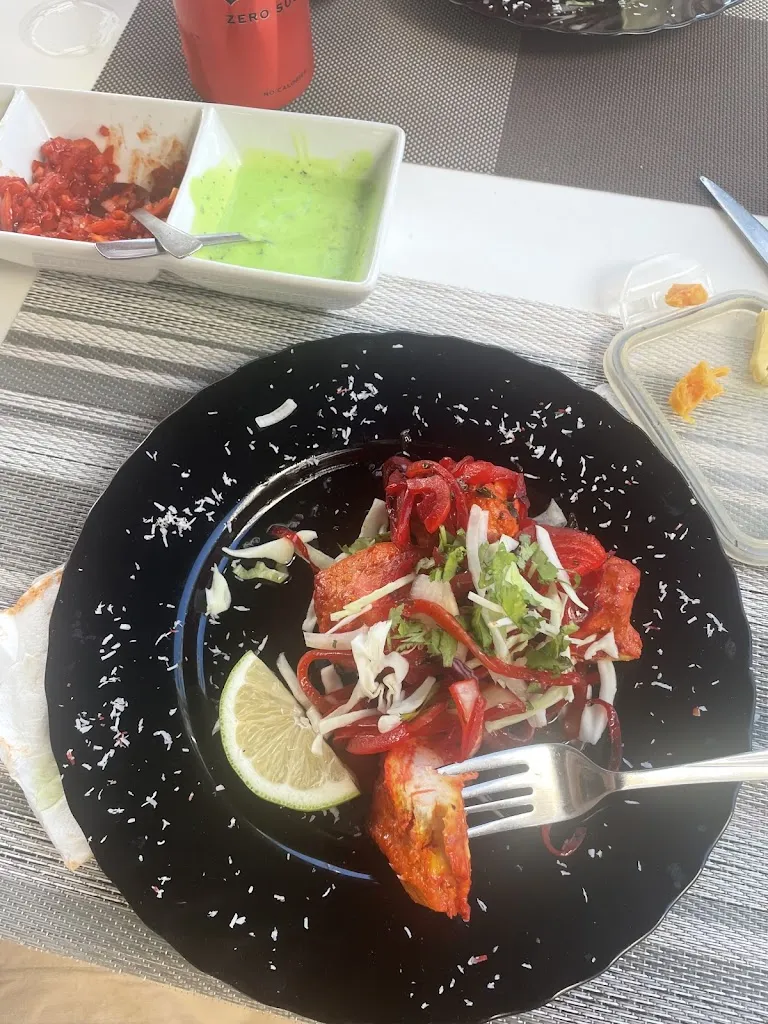 Valentin Klarskov_New Delhi_Orihuela_review