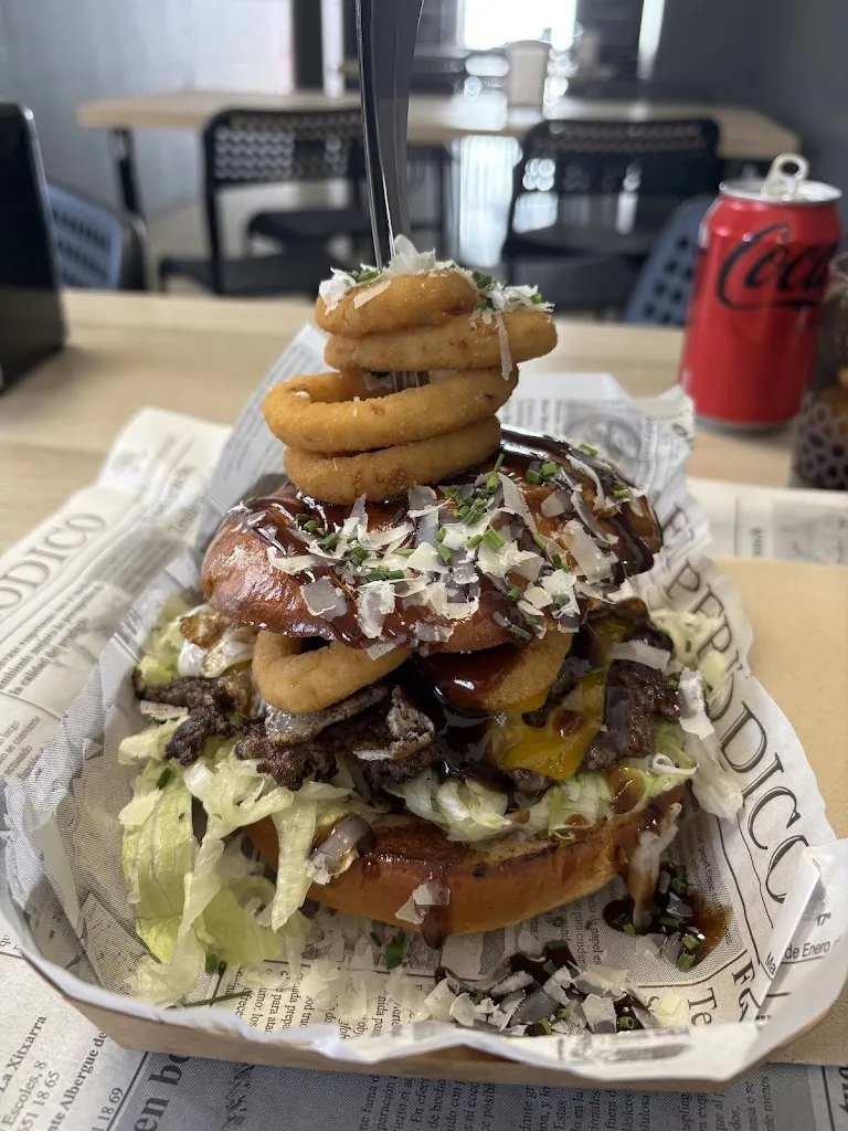 kevin r._La Revolución Almogía_Almogía_review