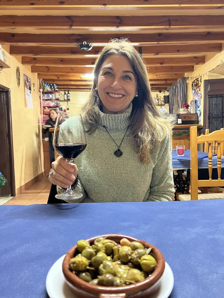 Toon Espinosa de Rooij_Mesón Bar Balalla_Almogía_recensione