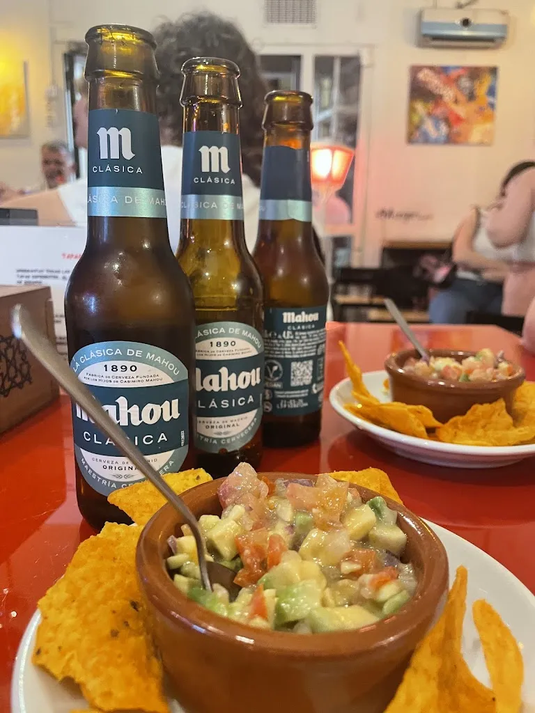 Sonia iglesias_Al Margen_Almargen_review