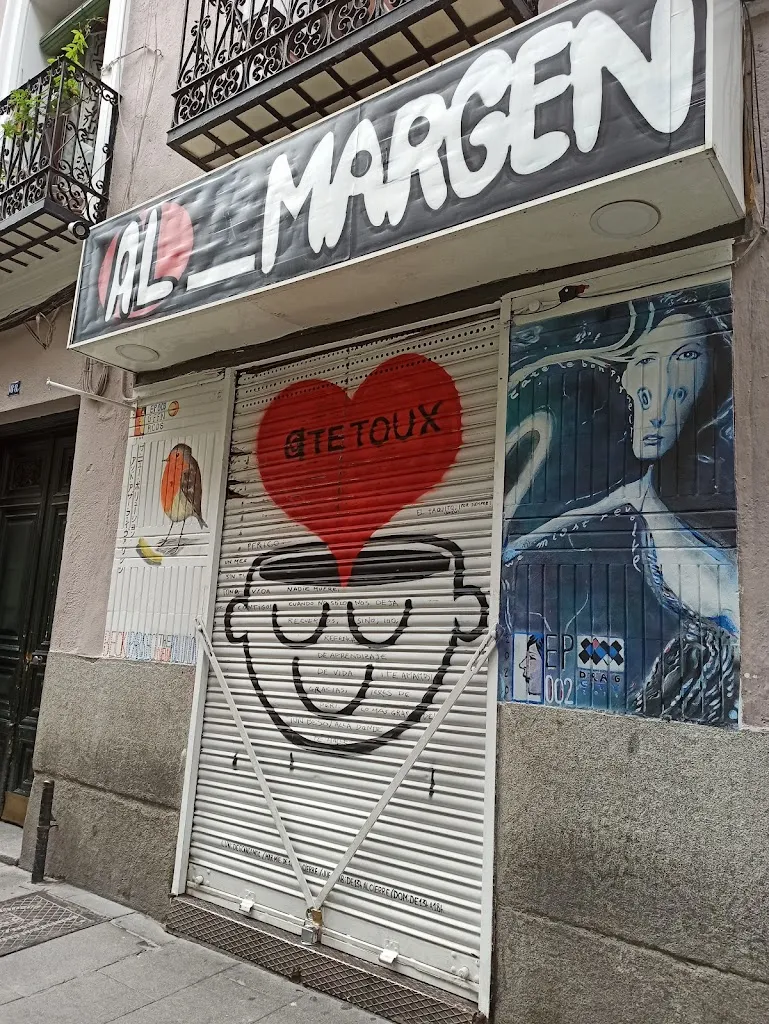 Javier Laviada_Al Margen_Almargen_review