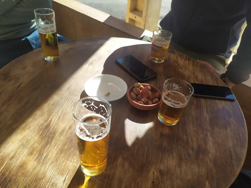 Menu_Bar Los Cazadores_Almargen_image_2