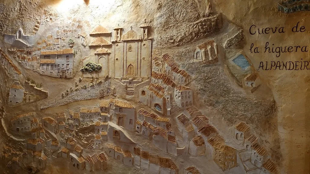 Marcos P._Cueva La Higuera_Alpandeire_review