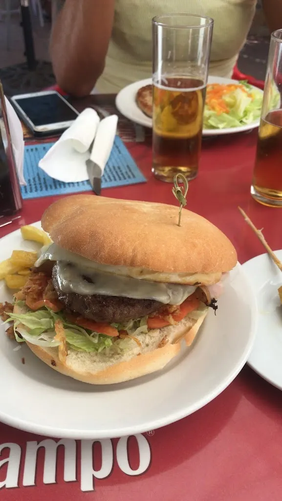 Rubén Rubén_Cafe Bar La Ermita_Alpandeire_review