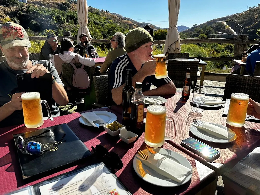 Damian Scott_Venta El Curro_Árchez_review