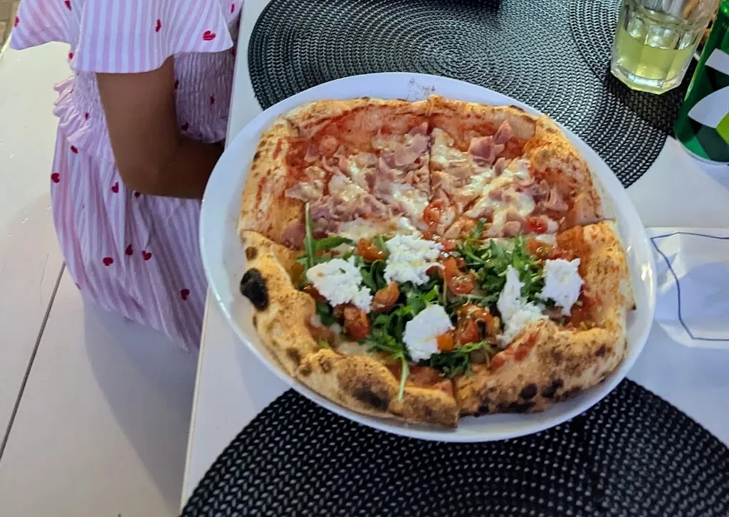 La Peña restaurant in Árchez