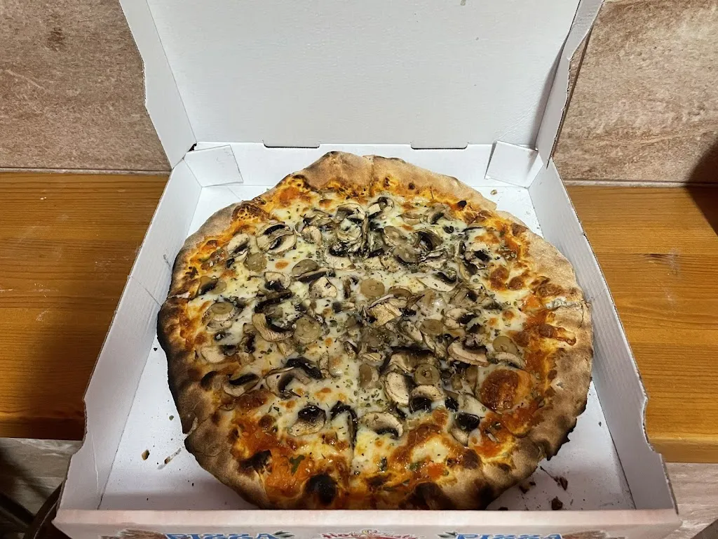 Yusuf Biçer_Pizzería Maleni_Alozaina_review