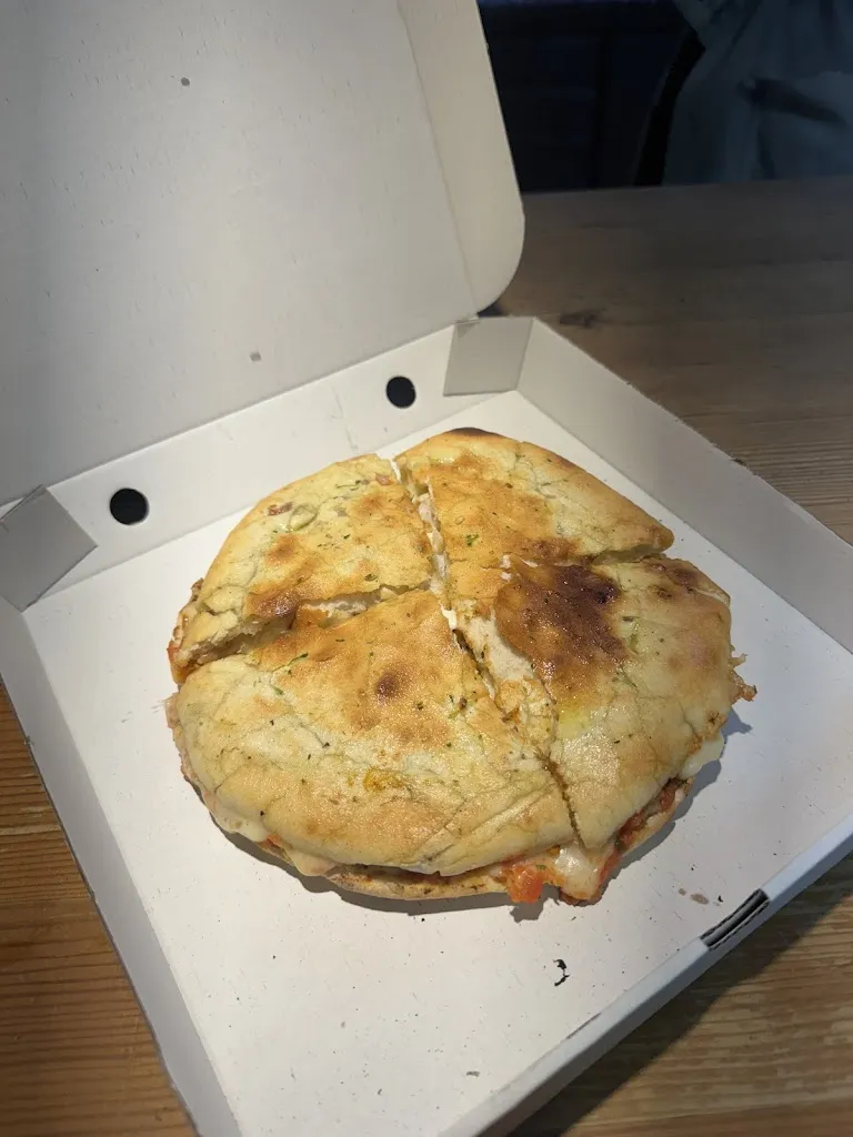 Pizzería Maleni_Alozaina_slider_image_2