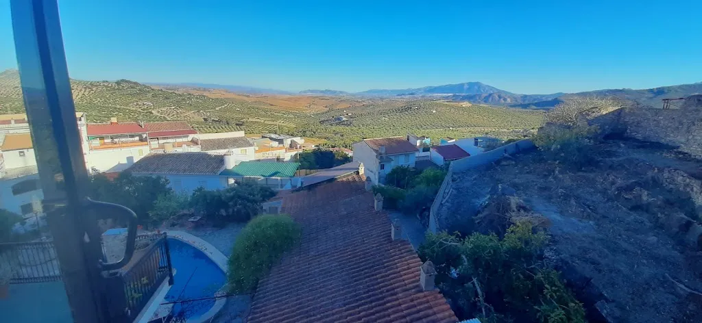 LILI PATRY_Casa de Acogida Pepe Bravo_Alozaina_review